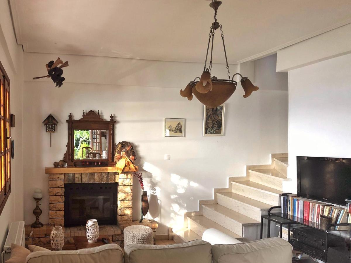 Gaia Guest House カラマタ エクステリア 写真